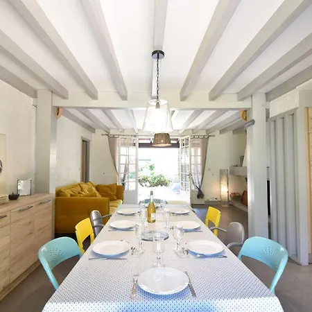 Charmante Avec Jardin Pour 8 Personnes. * Capbreton